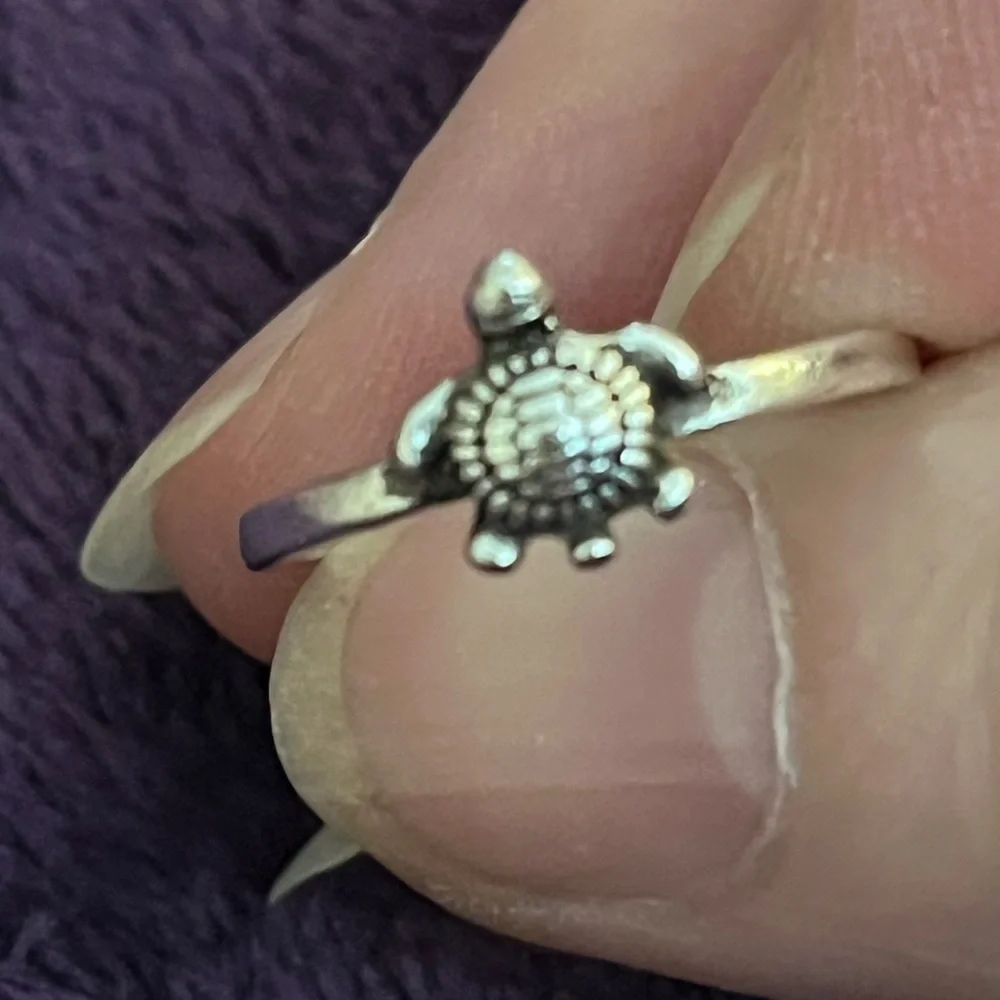 💖3/$10!!! Whimsical, adorable silver turtle ring. So cute and so much fun! OS. - Picture 6 of 11